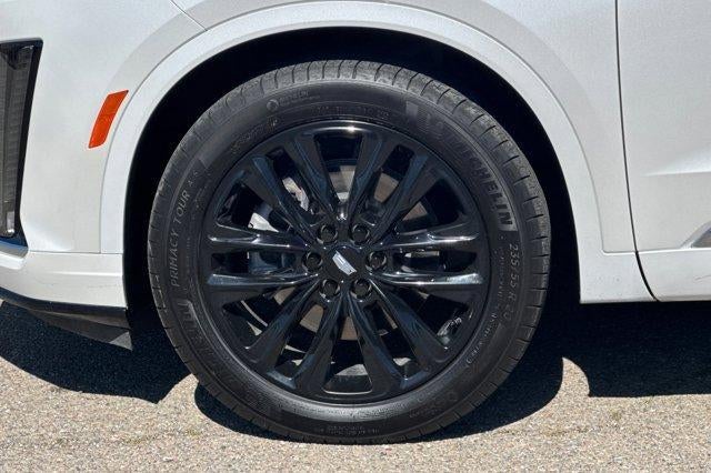 2024 Cadillac XT6 FWD 4dr Luxury