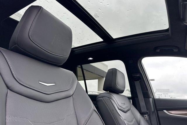 2024 Cadillac XT6 AWD 4dr Premium Luxury