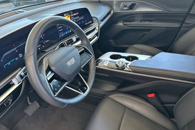 2024 Cadillac LYRIQ Tech