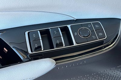 2024 Cadillac LYRIQ Luxury 1