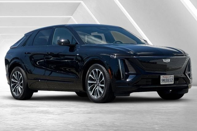 2024 Cadillac LYRIQ Sport 1