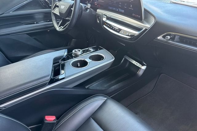 2024 Cadillac LYRIQ Sport 1
