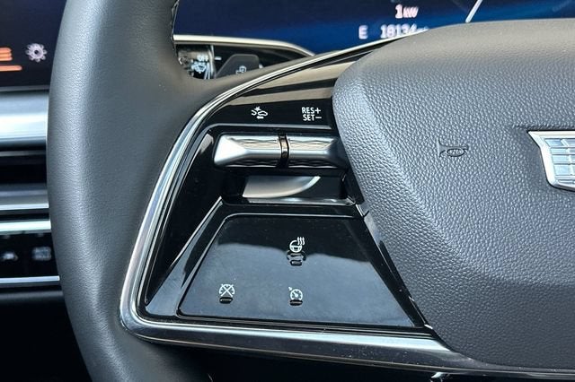 2024 Cadillac LYRIQ Sport 1