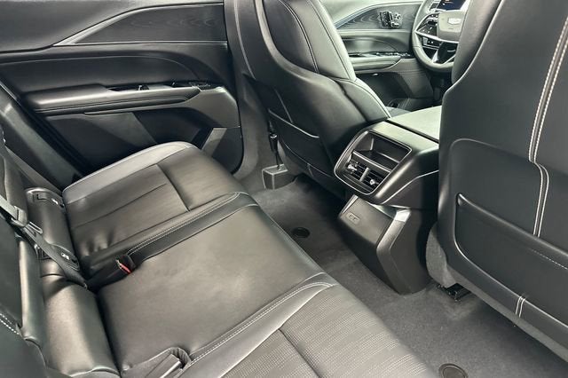 2024 Cadillac LYRIQ Sport 1
