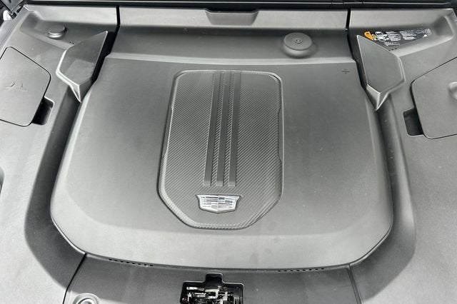 2024 Cadillac LYRIQ Sport 1