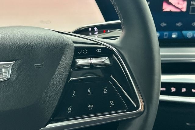 2024 Cadillac LYRIQ Sport 1
