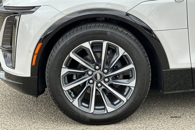 2024 Cadillac LYRIQ Sport 1