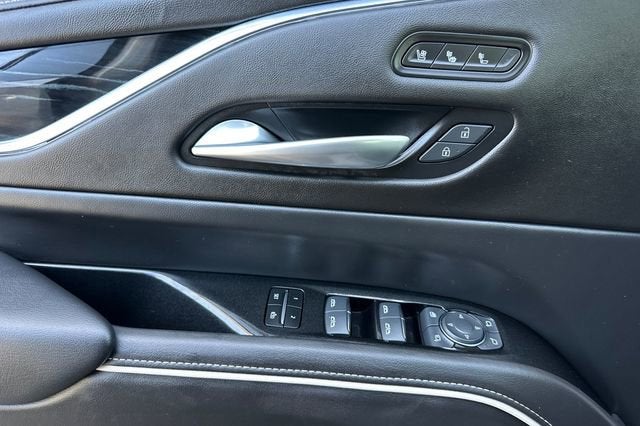 2024 Cadillac Escalade Sport