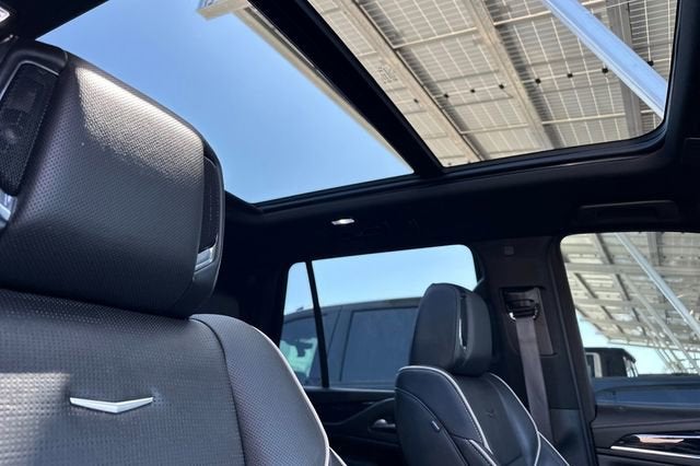 2024 Cadillac Escalade Sport