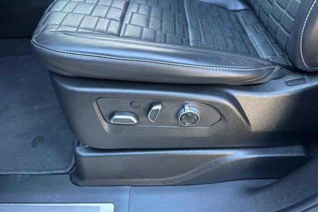 2024 Cadillac Escalade Premium Luxury Platinum