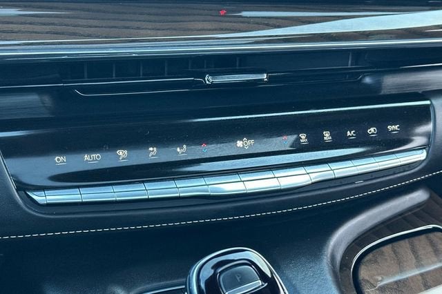 2024 Cadillac Escalade Premium Luxury Platinum