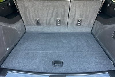 2022 Cadillac Escalade ESV Premium Luxury