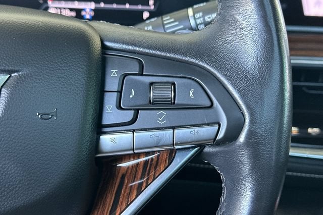 2022 Cadillac Escalade ESV Premium Luxury