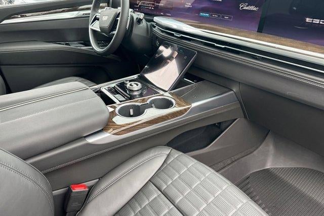 2026 Cadillac Escalade 4WD Platinum Sport