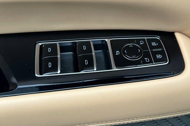 2025 Cadillac ESCALADE IQ AWD Sport 2