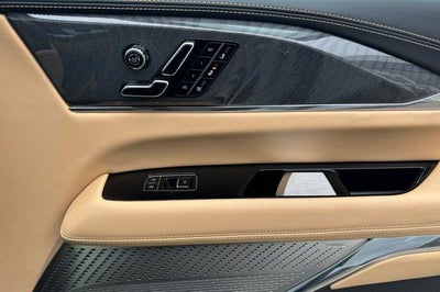 2025 Cadillac ESCALADE IQ AWD Sport 2