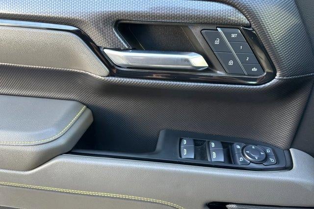 2024 Chevrolet Silverado 1500 Crew Cab Short Box 4-Wheel Drive ZR2