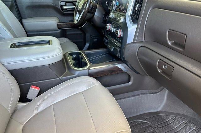 2019 GMC Sierra 1500 Crew Cab Short Box 4-Wheel Drive SLT