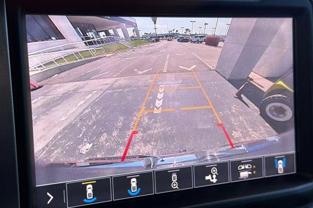 2019 GMC Sierra 1500 Crew Cab Short Box 4-Wheel Drive SLT