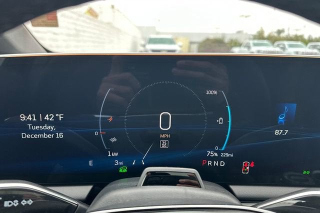 2026 Cadillac OPTIQ Luxury