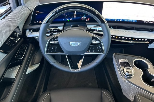 2027 Cadillac OPTIQ Luxury