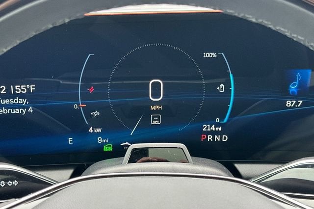 2025 Cadillac OPTIQ Luxury 1