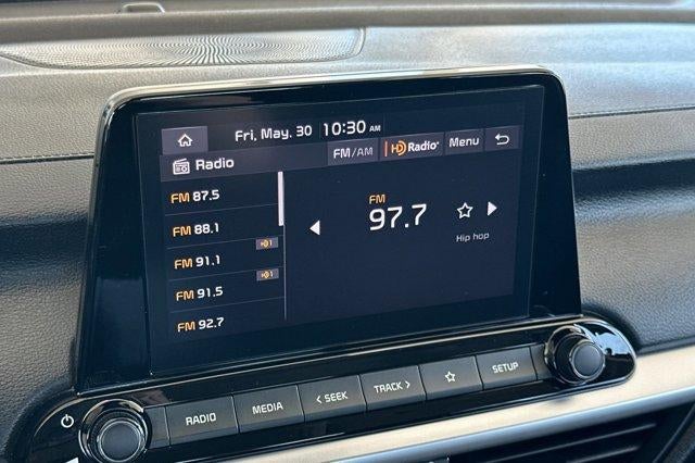 2023 Kia Forte LXS IVT