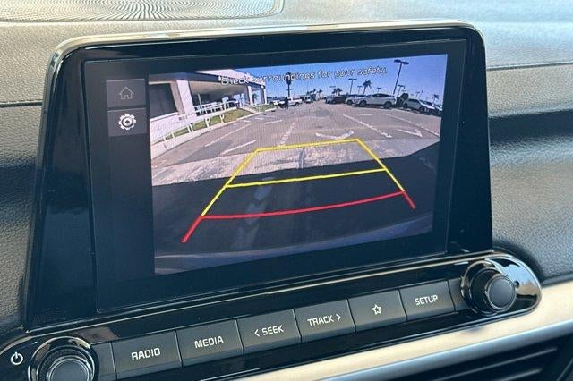 2023 Kia Forte LXS IVT