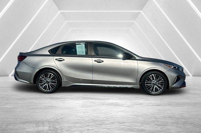 2023 Kia Forte GT-Line IVT