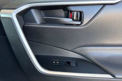 2020 Toyota RAV4 Hybrid LE