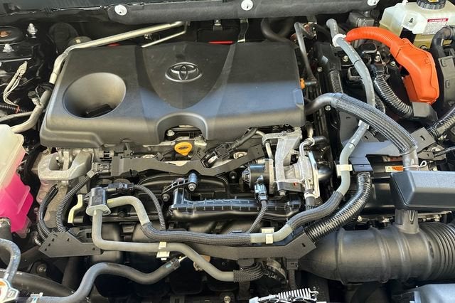 2020 Toyota RAV4 Hybrid LE