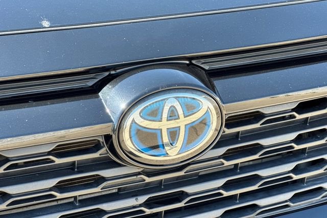 2020 Toyota RAV4 Hybrid LE
