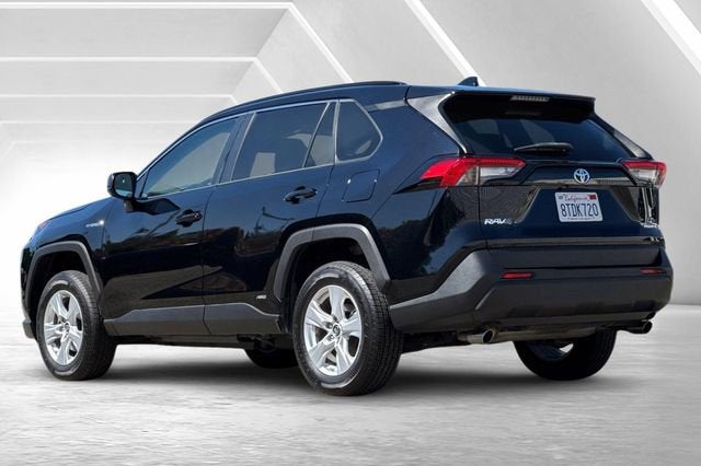 2020 Toyota RAV4 Hybrid LE
