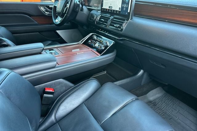 2024 Lincoln Navigator L Reserve 4x4