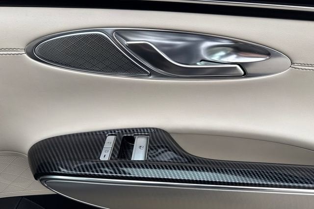 2022 Genesis GV70 2.5T